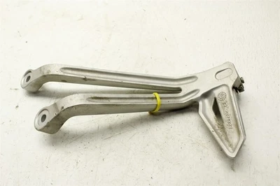 2019 Triumph Street Triple R Rear Left Passenger Rear Set Rearset Assembly 17-19 Foto 1 de 4