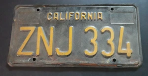 VINTAGE CALIFORNIA 1963 BLACK LICENSE PLATE "ZNJ 334" - Picture 1 of 2