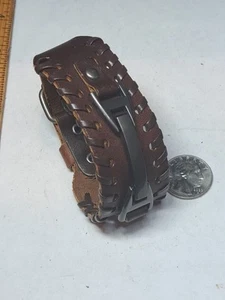 Pulsera ancha de cuero marrón genuino gótico - Correa de metal con borde con cordones - Imagen 1 de 13