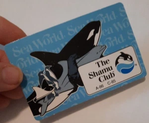 The Shamu Club Sea World of California Membership Discount Card 1993 A-86 C-85 - Picture 1 of 11