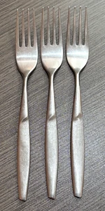 (3) GUSTAV ANITA Sweden Stainless Dinner Forks Satin Slant Tip 7-1/4in - Picture 1 of 8