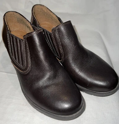 Zueco/botín de cuña al tobillo marrón Thom McAn para mujer talla 7 Foto 1 de 4