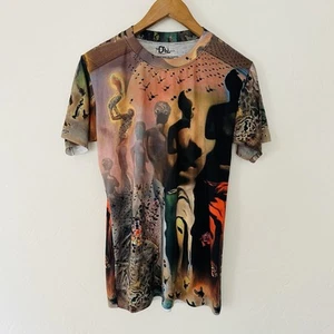 Camiseta Artista Surrealista Estampado Completo Toreador Alucinógeno Museo Dalí S - Imagen 1 de 4
