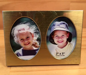 GOLDEN TWINS "Gold" Beautiful Double Picture Photo Frame Small Metal Ornament - Picture 1 of 24