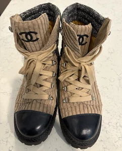 Auth Chanel Tweed Lace Up Cap Toe Combat Ankle Boots 42 - Picture 1 of 11