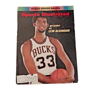 LEW ALCINDOR SI Sports Illustrated Magazine OCT 1969 Milwaukee Bucks - Picture 1 of 4