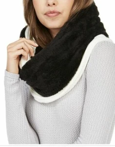 DKNY Women's Heavy Knit Ombre Infinity Reversible Scarf Black And White - Picture 1 of 2