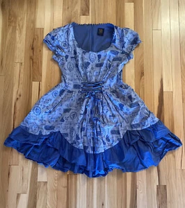 DISNEY BEAUTY AND THE BEAST Icon Print Swing Dress w/ Pockets Size 12 - Picture 1 of 8