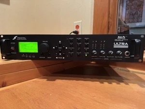 Fractal Audio FX Ultra - excellent condition, rarely used - Picture 1 of 8