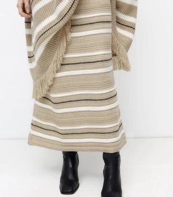 Falda Zara Tejida a Rayas Tostado Crema. Pequeño 8-10 Foto 1 de 4