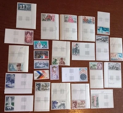 Timbres France Neuf Grand Format Lots De 25 Sans Trace De Charnières Gomme D... - Photo 1/4