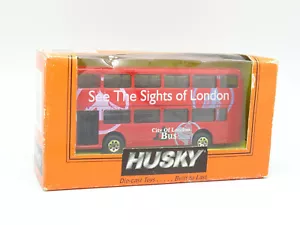 Husky 1/55 - Bus Autobus Routemaster Tour Bus City of London - Foto 1 di 1