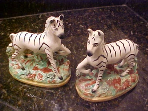 Staffordshire~Zebras~5" Pair~PINK MOUTH~Circa 1870~England~Back Body Firing Hole - Picture 1 of 14