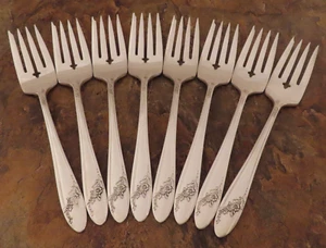 Oneida Queen Bess Set of 8 Dinner Forks Community Silverplate Flatware Lot G - Picture 1 of 4