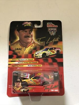ГОНОЧНЫЕ ЧЕМПИОНЫ 50-е юбилейное издание *TERRY LABONTE* литая модель NASCAR 1:64 - Изображение 1 из 2