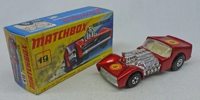 Matchbox Superfast MB19 Road Dragster ROJO METÁLICO Foto 1 de 3