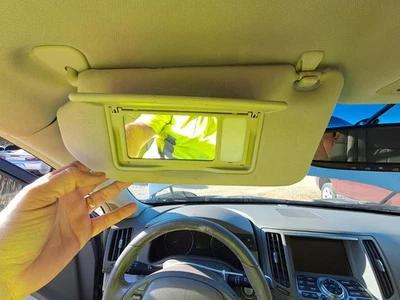 Parasol izquierdo usado se adapta a: Infiniti G37 2010 iluminado 4 puertas SDN izquierdo grado A Foto 1 de 4