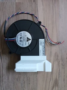 Cooling fan for Nvidia Tesla P40, P100, with a printed adapter for free. - Afbeelding 1 van 2