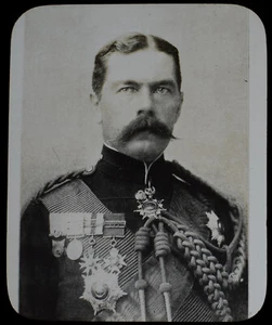 LORD KITCHENER CIRCA WW1 PHOTO Magic Lantern Slide - Picture 1 of 3