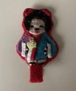 Handgefertigte mehrfarbige Filz japanische Geisha Welpe Hund Ente Schnabel Haarspange - Bild 1 von 3