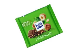 4x/8x Ritter Sport Hazelnut 🍫 genuine chocolate ✈ TRACKED SHIPPING - Picture 1 of 3