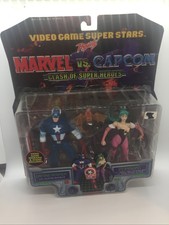 TOY BIZ MARVEL VS. CAPCOM 1999 Captain America vs Morrigan 5" Figure set