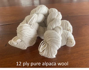 Alpaca yarn - Picture 1 of 2