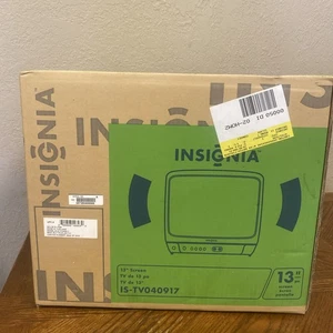 New INSIGNIA IS-TV040917 13" CRT TV Retro Gaming A/V Television W/ Remote SEALED - Picture 1 of 9