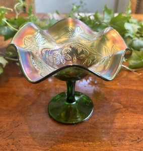 BEAUTIFUL Antique Carnival Glass Blackberry Bramble Stemmed Compote Green 6.5x5” - Picture 1 of 9