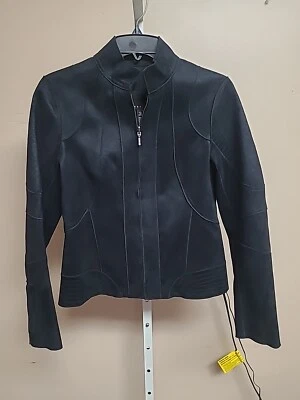 Chaqueta de moto Yansi Fugel negra de gamuza sintética para mujer talla XS.  Foto 1 de 4