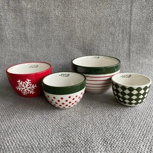 Holiday Time Measuring Cups Ceramic Christmas Set of 4 Polka Dot Snowflake - Picture 1 of 10