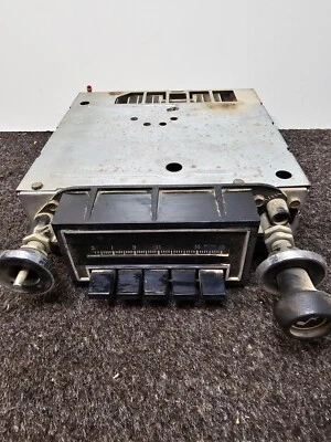 41APB1 Delco Electronics 1973-76 Chevelle Malibu El Camino AM Radio Chevrolet  Foto 1 de 3