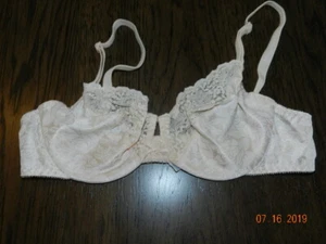 WOMEN'S VINTAGE BRA - SIZE 36B - BY "PLAYTEX SECRETS" blush - Foto 1 di 3