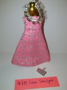 #719 Silver Starlight Metallic Pink Silber + Geldbörse für Dawn Doll Topper Vintage - Bild 1 von 1