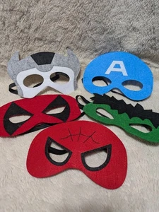 Marvel Avengers Face Masks Kids Felt Costumes Dress Up Spiderman Hulk Thor - Picture 1 of 2