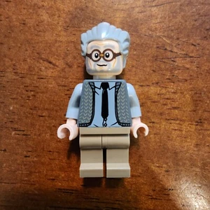 LEGO Harry Potter Minifigure Ernie Prang hp128 4866 - Picture 1 of 2