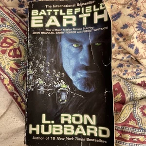 Battlefield Earth A Saga of the Year 3000 L Ron Hubbard International Bestseller - Picture 1 of 12