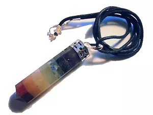 Achteckiger gebundener 7 Chakra Anhänger mit Kordel - Bild 1 von 2