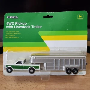 Ertl John Deere Ford 4WD Pickup with Livestock Trailer Diecast 1:64 - Picture 1 of 13