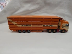 CORGI VOLVO FH12 GLOBETROTTER & LIVESTOCK TRAILER L E JONES CC12424 UNBOXED 1:50 - Picture 1 of 11