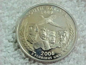 2006 S SOUTH DAKOTA STATE QUARTER FROM PROOF SET - Picture 1 of 2