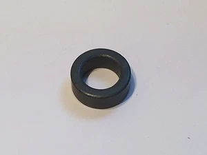 MEDIUM - SMALL SIZE 14MM FERRITE RING fba18d - Picture 1 of 1
