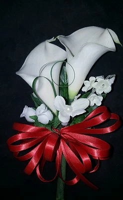 Wedding double or single calla lily mother's or grandma's corsage red - Image 1 of 2