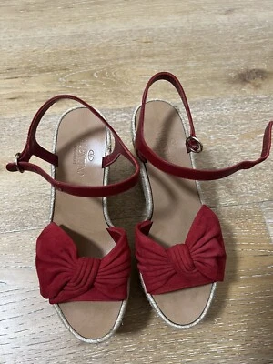 Cuñas Valentino talla 37 Foto 1 de 4