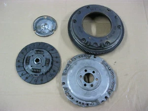 Juego de embrague de disco oscilante Sachs VW Caddy II 9KV 1,9D - Imagen 1 de 10