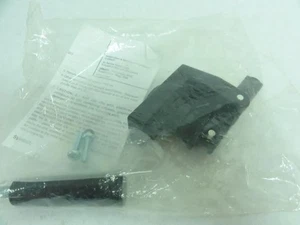 210116 New-No Box; Parker PS2051P Manual Operator Lever; 3P - Picture 1 of 3
