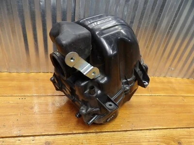 11-13 Honda CBR250R CONJUNTO DE CAIXA DE AR 17235-KYJ-900 - Imagem 1 de 4