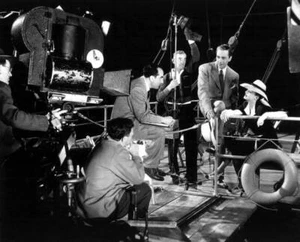 Bette Davis, Irving Rapper, Paul Henreid Now, Voyager Film Still 1942 OLD PHOTO - Picture 1 of 1