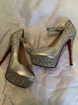 NEW Silver Leather W/ Silver Glitter Adorned Stilleto Mary Janes - Asia 245 - Image 1 of 4