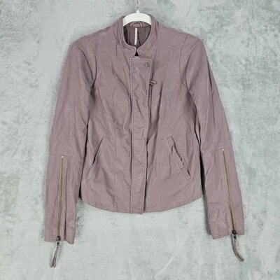 Chaqueta de moto Free People para mujer talla 8 púrpura de cuero vegano forrada con cremalleras Foto 1 de 4